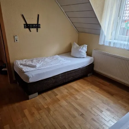 Holiday home Zentrales Haus - Mit Kueche & Bad Fuer 1-6 Gaeste