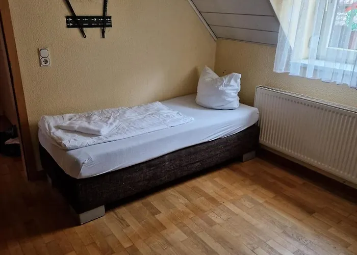 Holiday home Zentrales Haus - Mit Kueche & Bad Fuer 1-6 Gaeste