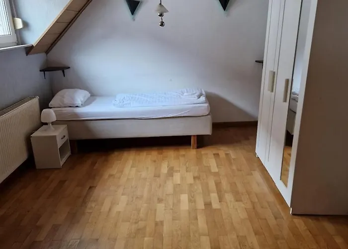 Zentrales Haus - Mit Kueche & Bad Fuer 1-6 Gaeste Kaiserslautern